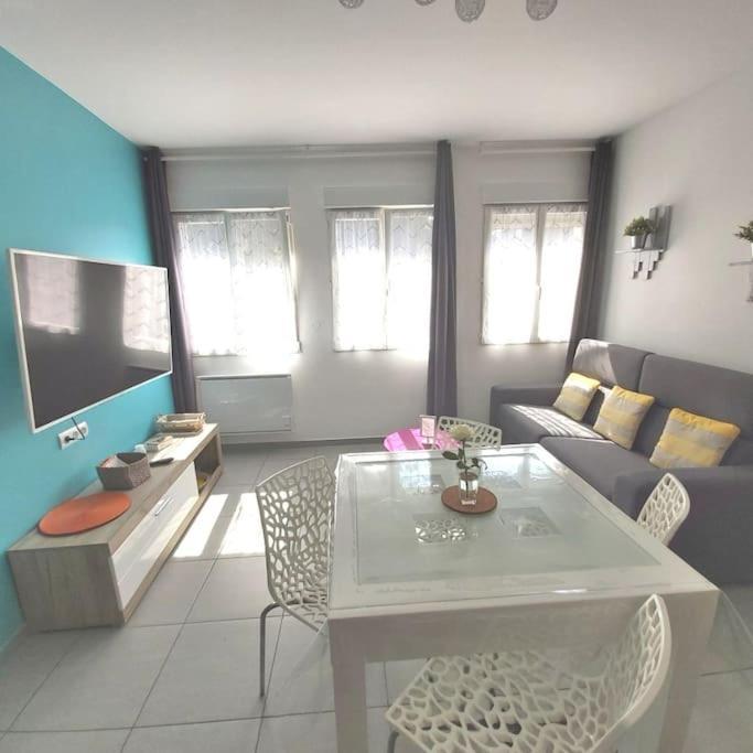 Gite Rdc 42M2 400 M Centre Ville 200 M Gare Tgv Parking Gratuit 250 Places Face Au Logement Arras Extérieur photo
