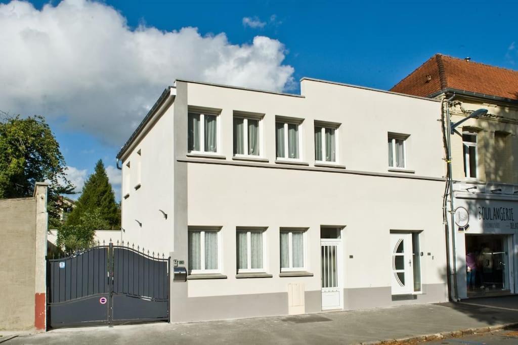 42M2 Au R D C Grand Parking 250 Gratuit Face Au Logement 400 M Centre-Ville Arras Extérieur photo